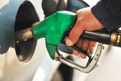 Etanol: por que pago menos e preciso abastecer mais? Veja quando o combustível ganha da gasolina