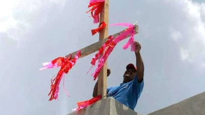 Día de la Santa Cruz, su origen y el por qué es la celebración del albañil