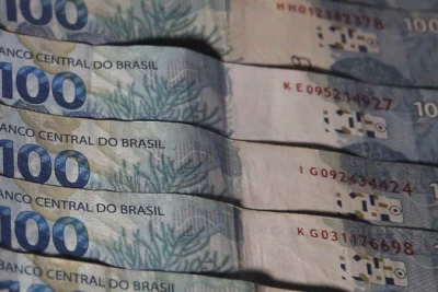 Brasil registra deficit corrente de US$ 4,37 bi em fevereiro, aponta BC