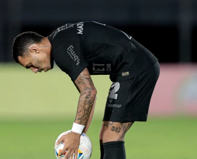 Recuperado de lesão, Matheuzinho vira opção no Corinthians para duelo contra o Racing-URU