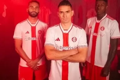 Inter lança novo uniforme reserva para temporada 2024; veja imagens