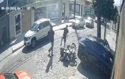 'Meu carro custa R$ 1 milhão', diz dono de Porsche após agredir entregador em BH; veja o vídeo