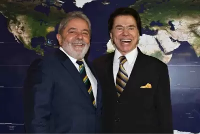 Políticos e empresas lamentam morte de Silvio Santos